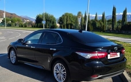 Toyota Camry, 2018 год, 2 850 000 рублей, 22 фотография