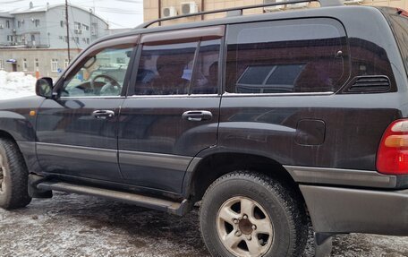 Toyota Land Cruiser 100 рестайлинг 2, 2001 год, 999 999 рублей, 5 фотография