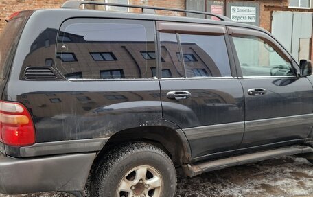 Toyota Land Cruiser 100 рестайлинг 2, 2001 год, 999 999 рублей, 8 фотография