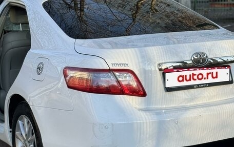 Toyota Camry, 2011 год, 1 250 000 рублей, 2 фотография