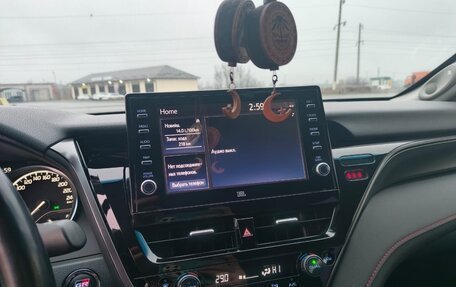 Toyota Camry, 2021 год, 3 700 000 рублей, 4 фотография