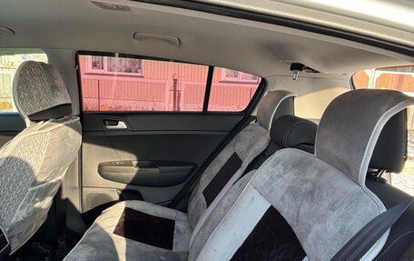 KIA Sportage IV рестайлинг, 2018 год, 2 100 000 рублей, 9 фотография