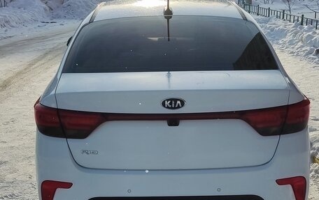 KIA Rio IV, 2019 год, 1 750 000 рублей, 2 фотография