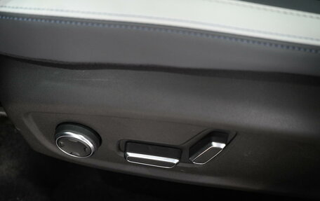 Geely Atlas, 2025 год, 3 970 990 рублей, 10 фотография