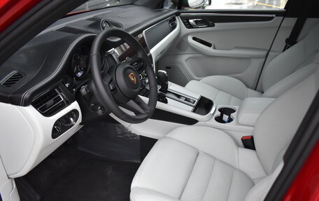 Porsche Macan I рестайлинг, 2025 год, 12 999 000 рублей, 10 фотография