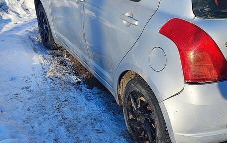 Suzuki Swift III, 2005 год, 250 000 рублей, 13 фотография