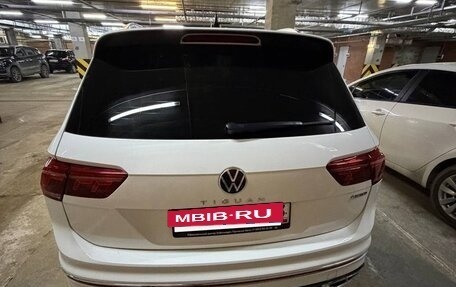 Volkswagen Tiguan II, 2021 год, 4 050 000 рублей, 3 фотография