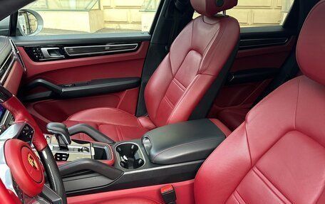 Porsche Cayenne III, 2019 год, 10 500 000 рублей, 17 фотография