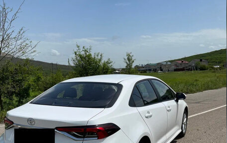 Toyota Corolla, 2022 год, 1 600 000 рублей, 4 фотография