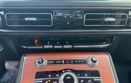 Lincoln Aviator II, 2020 год, 6 500 000 рублей, 14 фотография