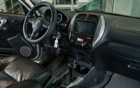 Toyota RAV4, 2004 год, 870 000 рублей, 8 фотография