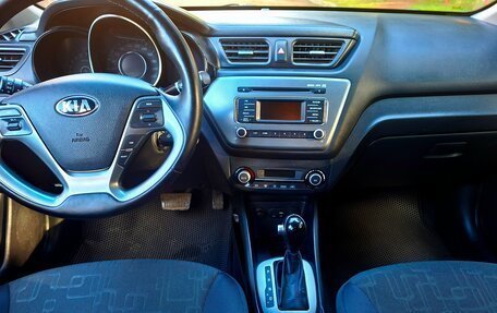 KIA Rio III рестайлинг, 2016 год, 1 290 000 рублей, 10 фотография