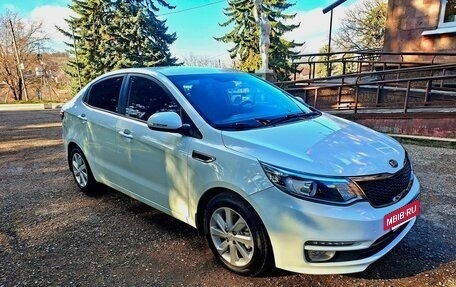 KIA Rio III рестайлинг, 2016 год, 1 290 000 рублей, 3 фотография