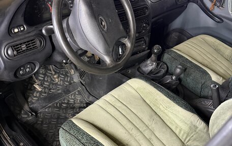 Chevrolet Niva I рестайлинг, 2004 год, 350 000 рублей, 2 фотография