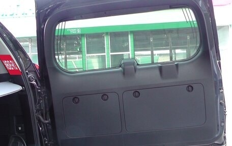 Toyota Land Cruiser Prado 150 рестайлинг 2, 2018 год, 7 600 000 рублей, 6 фотография