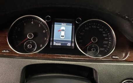 Volkswagen Passat B7, 2012 год, 1 350 000 рублей, 13 фотография