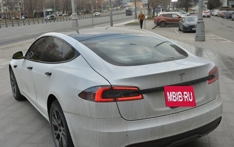 Tesla Model S I, 2022 год, 7 990 000 рублей, 2 фотография