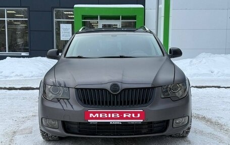 Skoda Superb III рестайлинг, 2012 год, 1 299 000 рублей, 2 фотография