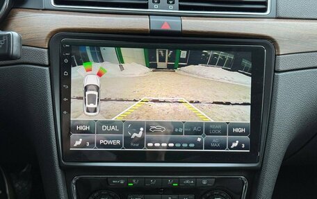 Skoda Superb III рестайлинг, 2012 год, 1 299 000 рублей, 14 фотография