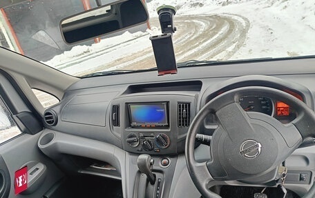 Nissan NV200, 2017 год, 1 630 000 рублей, 4 фотография