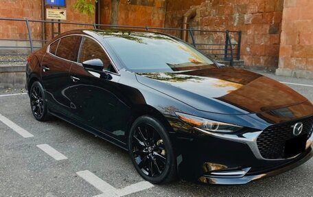 Mazda 3, 2021 год, 1 990 000 рублей, 2 фотография