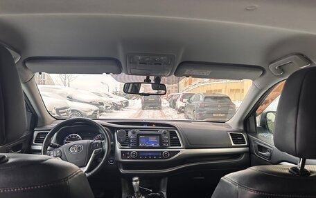 Toyota Highlander III, 2014 год, 3 000 000 рублей, 11 фотография