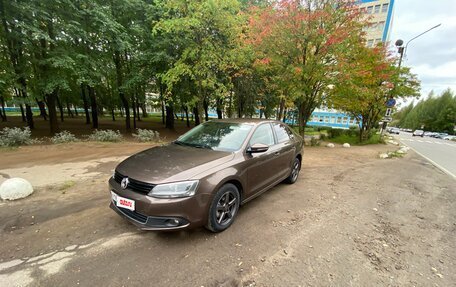 Volkswagen Jetta VI, 2012 год, 899 000 рублей, 4 фотография