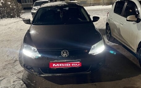 Volkswagen Jetta VI, 2012 год, 899 000 рублей, 19 фотография
