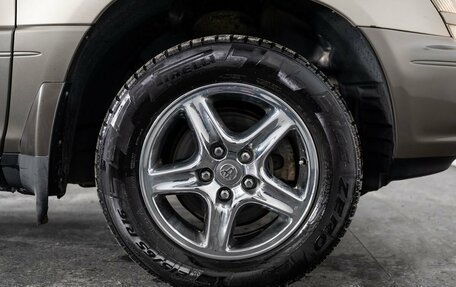 Toyota Harrier, 1998 год, 850 000 рублей, 16 фотография