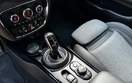 MINI Clubman, 2020 год, 1 600 000 рублей, 6 фотография