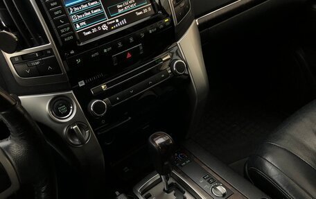 Toyota Land Cruiser 200, 2014 год, 4 450 000 рублей, 20 фотография