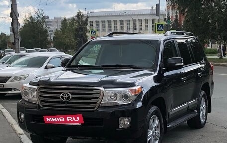 Toyota Land Cruiser 200, 2014 год, 4 450 000 рублей, 16 фотография