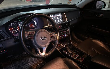 KIA Optima IV, 2017 год, 2 250 000 рублей, 6 фотография