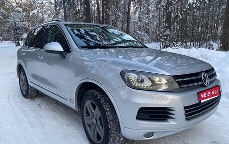 Volkswagen Touareg III, 2011 год, 1 680 000 рублей, 1 фотография