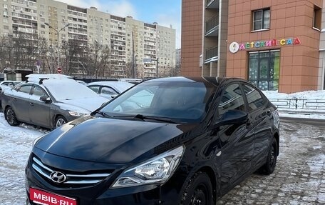 Hyundai Solaris II рестайлинг, 2016 год, 985 000 рублей, 1 фотография