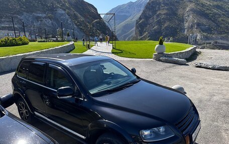 Volkswagen Touareg III, 2006 год, 1 399 999 рублей, 2 фотография