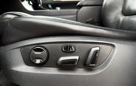 Volkswagen Touareg III, 2011 год, 1 800 000 рублей, 18 фотография