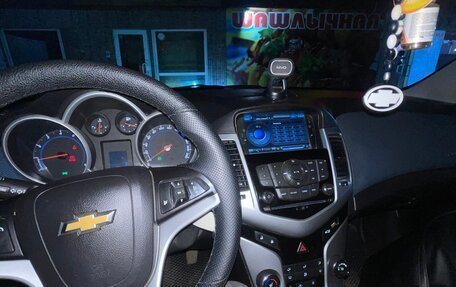 Chevrolet Cruze II, 2011 год, 630 000 рублей, 8 фотография