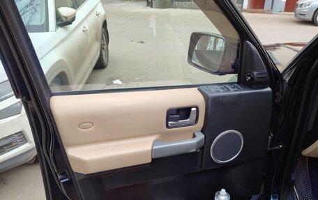 Land Rover Discovery III, 2008 год, 893 000 рублей, 16 фотография