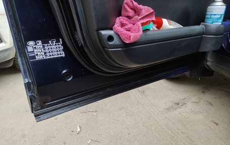 Land Rover Discovery III, 2008 год, 893 000 рублей, 21 фотография