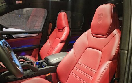 Porsche Cayenne III, 2023 год, 12 000 000 рублей, 11 фотография