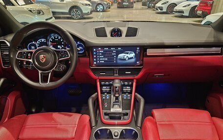 Porsche Cayenne III, 2023 год, 12 000 000 рублей, 9 фотография