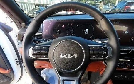 KIA K5, 2023 год, 3 350 000 рублей, 7 фотография