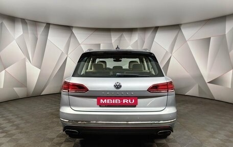 Volkswagen Touareg III, 2019 год, 5 240 000 рублей, 8 фотография