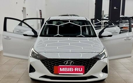 Hyundai Solaris II рестайлинг, 2021 год, 1 790 000 рублей, 4 фотография