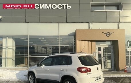 Volkswagen Tiguan I, 2009 год, 950 000 рублей, 4 фотография