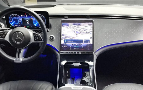 Mercedes-Benz EQE, 2022 год, 6 940 000 рублей, 4 фотография