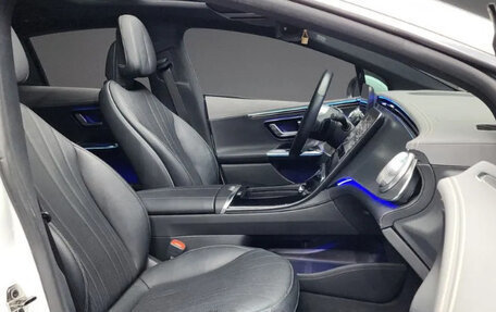 Mercedes-Benz EQE, 2022 год, 6 940 000 рублей, 8 фотография