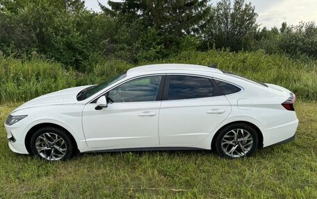 Hyundai Sonata VIII, 2021 год, 2 050 000 рублей, 5 фотография