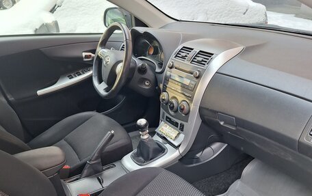Toyota Corolla, 2012 год, 1 550 000 рублей, 10 фотография